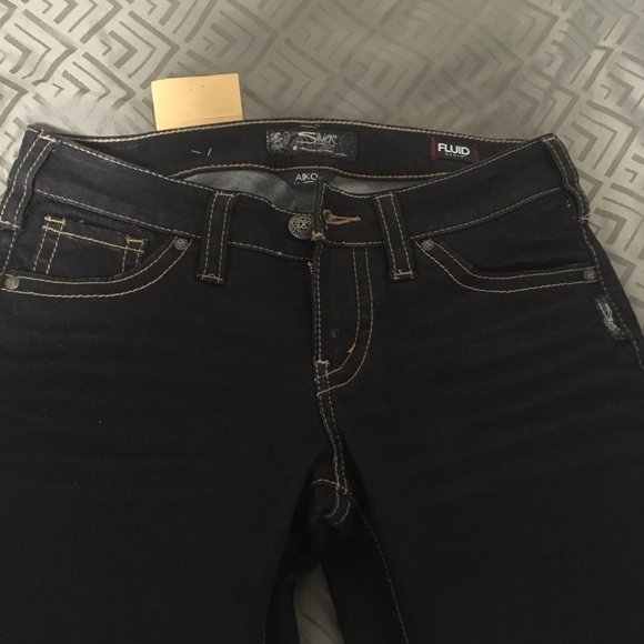 Silver Jeans - Picture 4 of 4